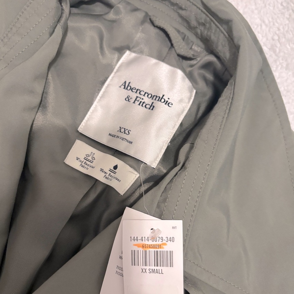 Olive green Abercrombie & Fitch coat
